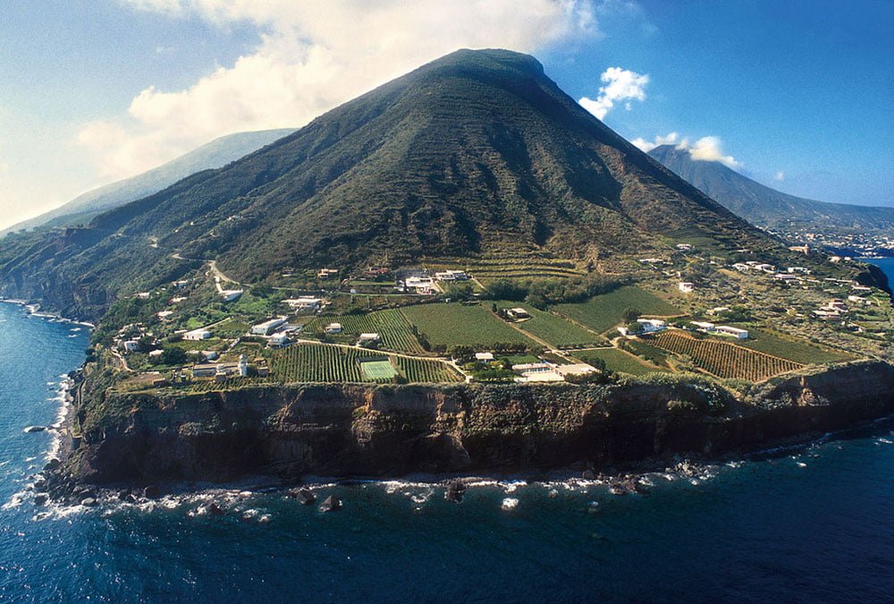 Sicily volcanic wines